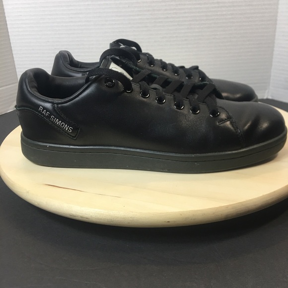 Raf Simons Orion Brushed Black Laceup Leather Low Top Sneakers